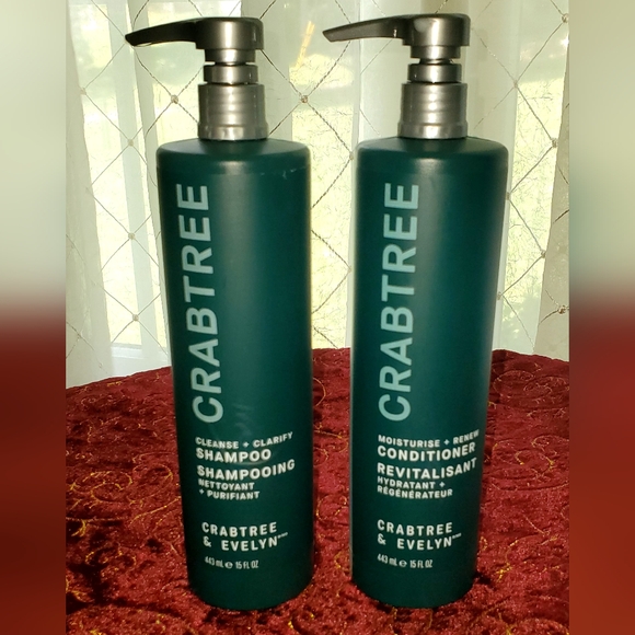 Crabtree & Evelyn Moisture Renew Shampoo and Conditioner (15oz/443ml) - Picture 1 of 2